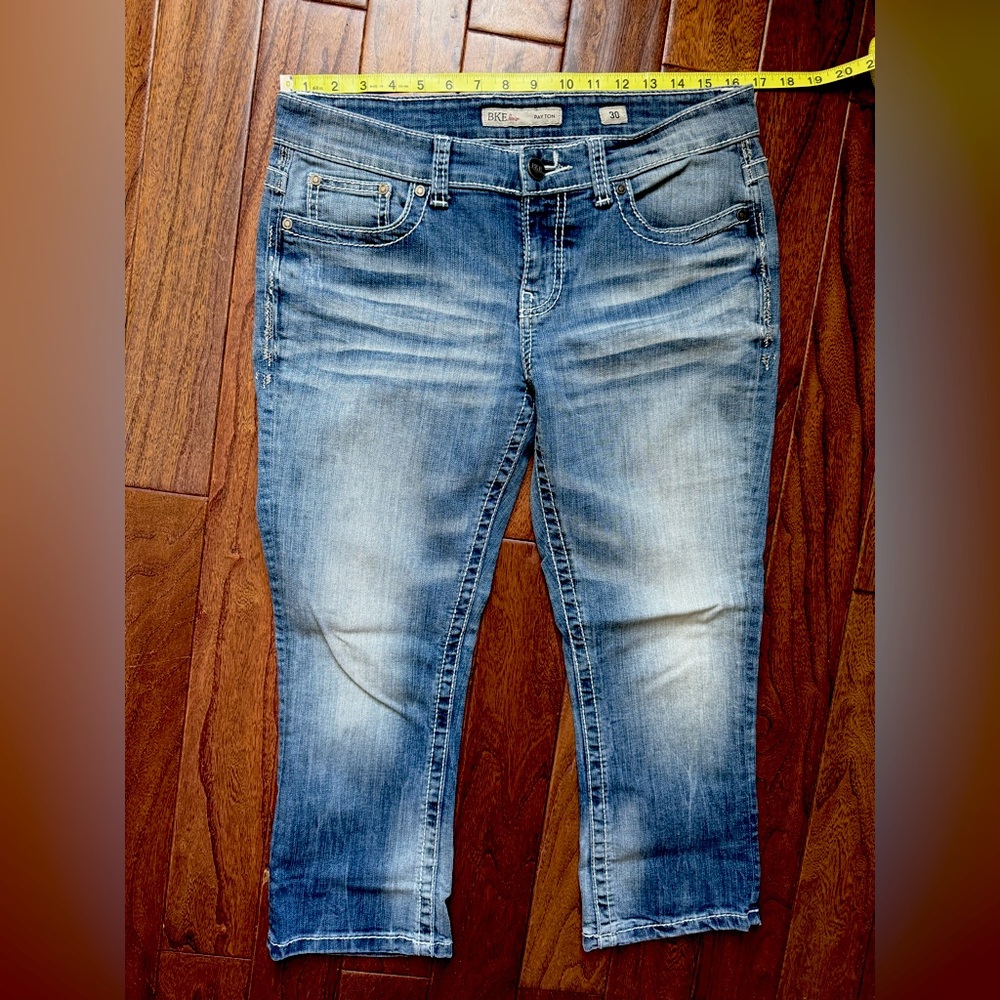 BKE denim Payton capri size 30